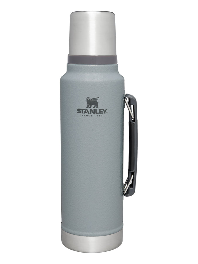 Stanley Legendary Classic 1.4L Bottle | HAMMERTONE SILVER