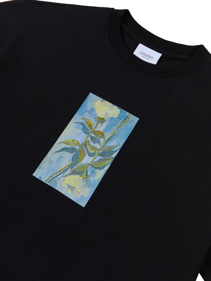 Grand Conor White Rose T-Shirt Fall 2026 | BLACK