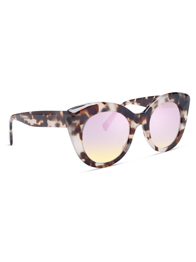 D'blanc x Amuse Society Modern Love Sunglasses | SNOW LEO/ROSE GRAD (WTR)