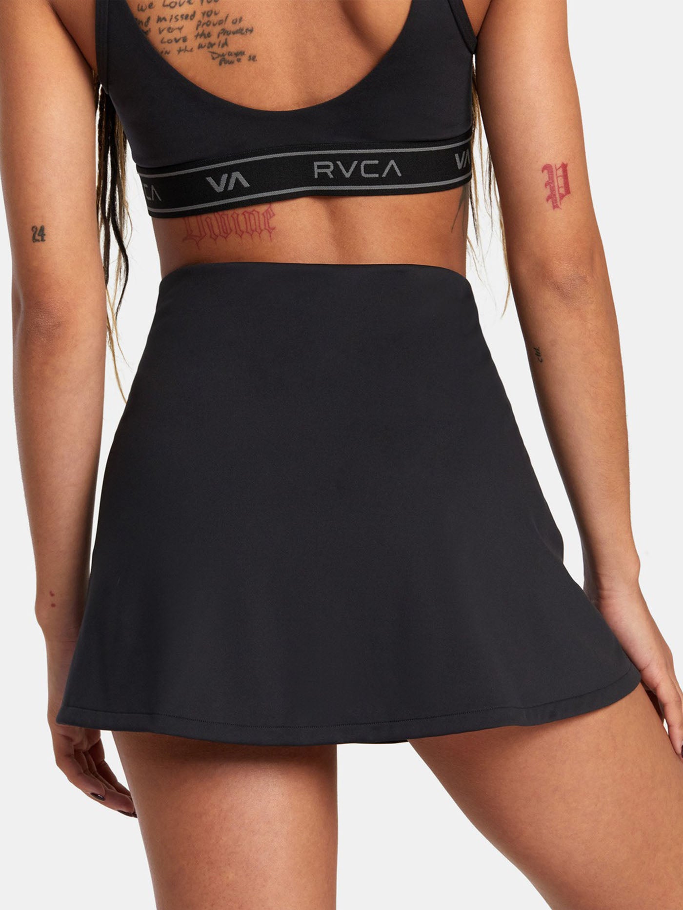 VA Essential Tennis Skirt