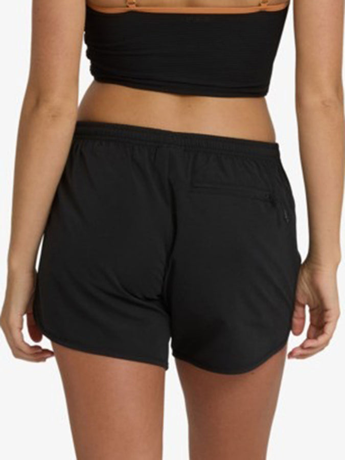 Billabong Fun Times Boardshorts Summer 2026 | BLACK PEBBLE (BPB)