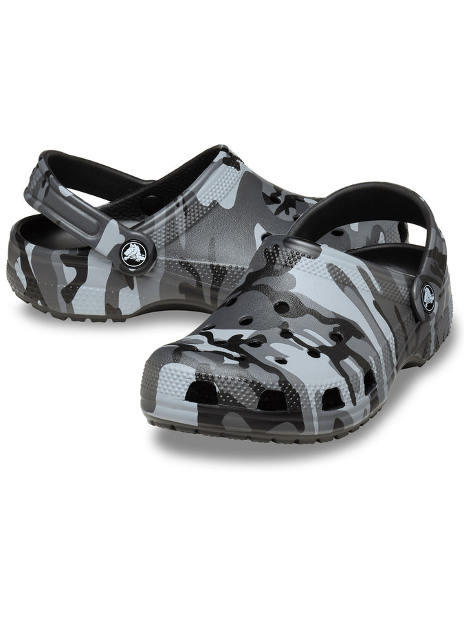 Crocs Classic Camo Clog Black/Slate Grey Shoes Fall 2026 | BLACK/SLATE GREY (0DD)
