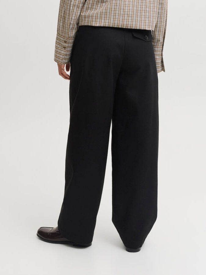 Jjxx Hazel Kira Barrel Pants Fall 2026 | BLACK