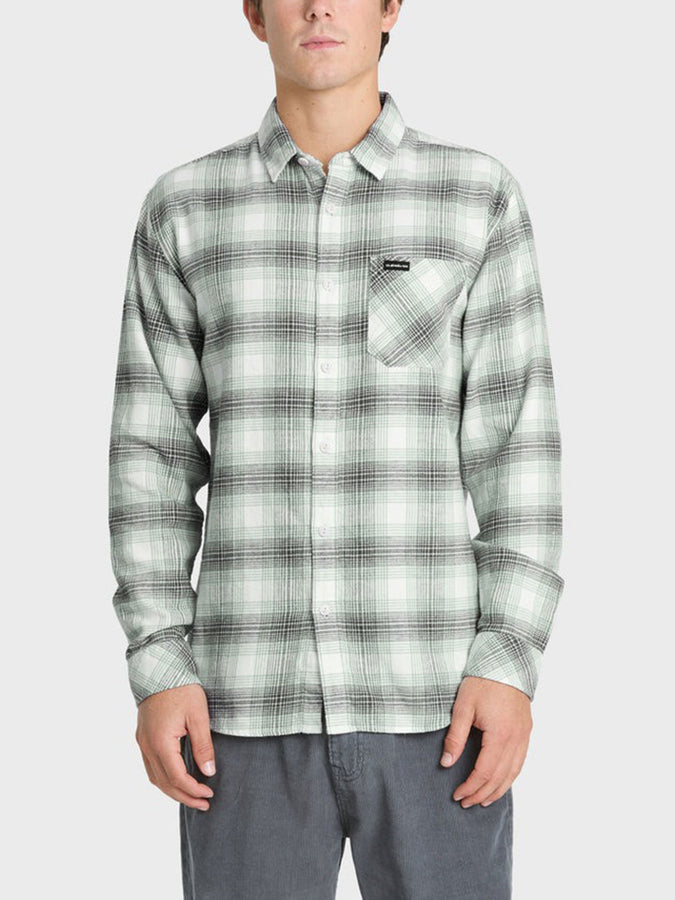 Quiksilver Breakwater Check Flannel Long Sleeve Buttondown Shirt Fall 2026 | SKYWAY (SWY)