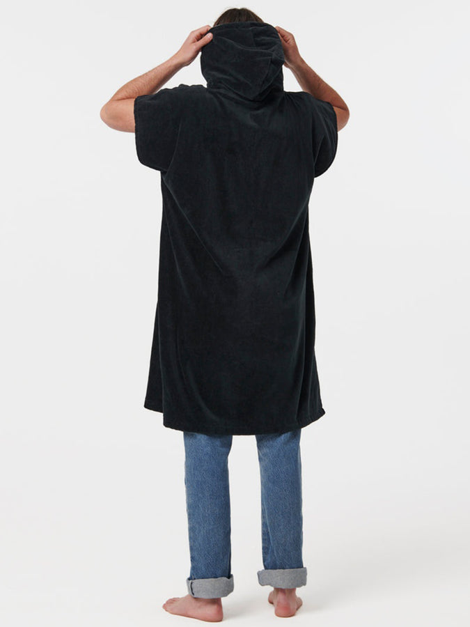 Slowtide The Digs Black Extra-Warm Poncho Spring 2026 | BLACK