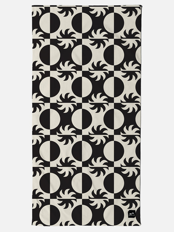 Slowtide Dually Black Beach Towel Spring 2026 | BLACK