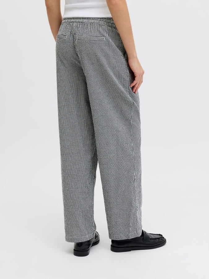JJXX Zoe Seersucker Barel Pants Spring 2026 | BLACK CHECKS