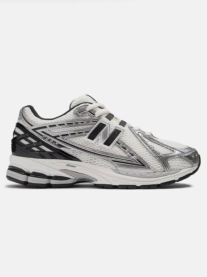 New Balance 1906R Silver Metallic/Black/Sea Salt Shoes | SILVER METALLIC/BLACK/SEA SALT