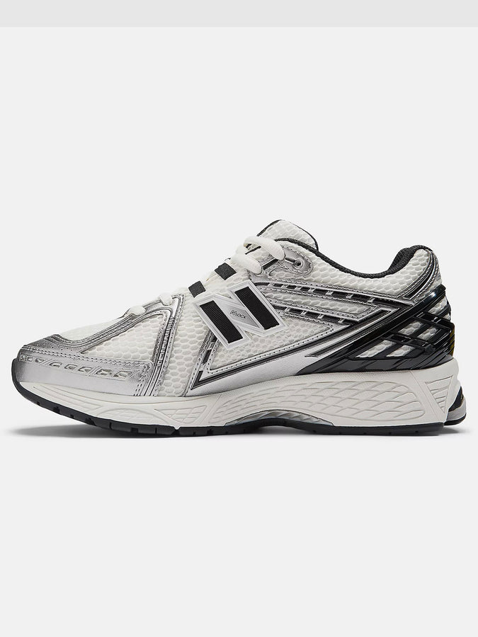 New Balance 1906R Silver Metallic/Black/Sea Salt Shoes | SILVER METALLIC/BLACK/SEA SALT