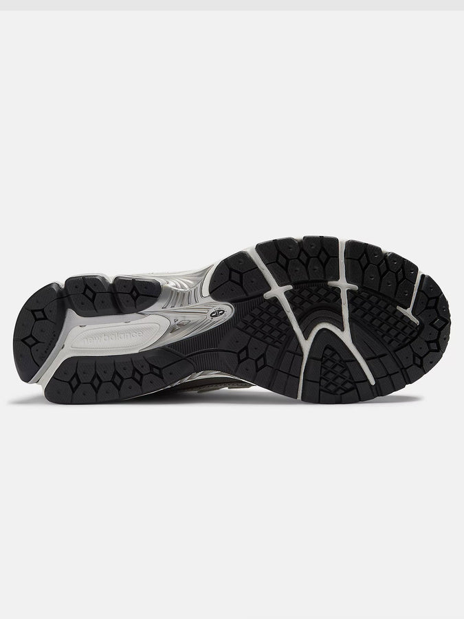 New Balance 1906R Silver Metallic/Black/Sea Salt Shoes | SILVER METALLIC/BLACK/SEA SALT
