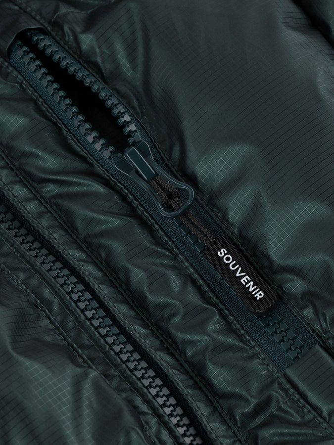 Souvenir Mountain Puffy Jacket Winter 2026 | DARK FOREST