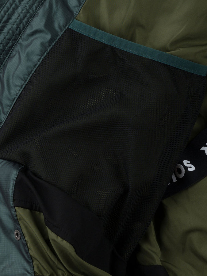 Souvenir Mountain Puffy Jacket Winter 2026 | DARK FOREST