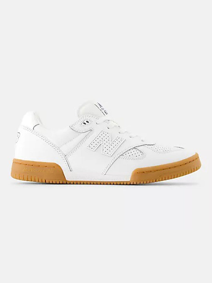 Nb Numeric 600 Tom Knox White/Gum Shoes Holiday 2025 | WHITE/GUM