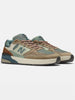 Nb Numeric 933 Reynolds Tan/Teal Shoes Holiday 2025