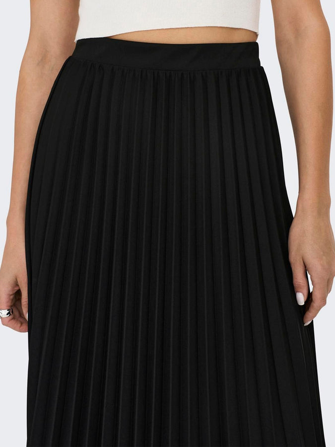 Only Melisa Plisse Skirt Spring 2024 | BLACK