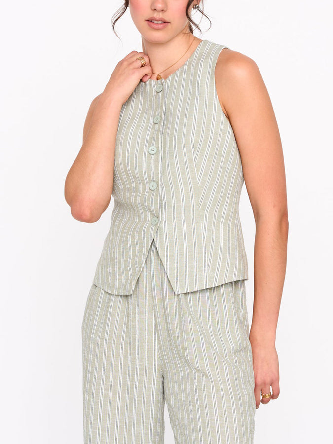 24 Colours Green Vest Spring 2026 | GREEN