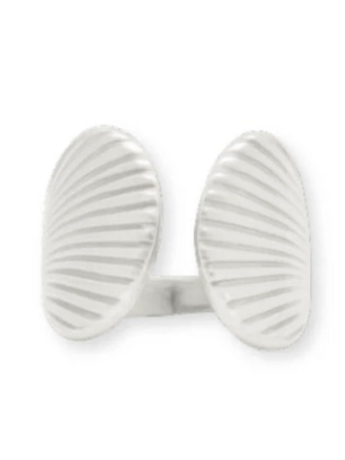 Salty Cali Shell Clasp Ring | SILVER