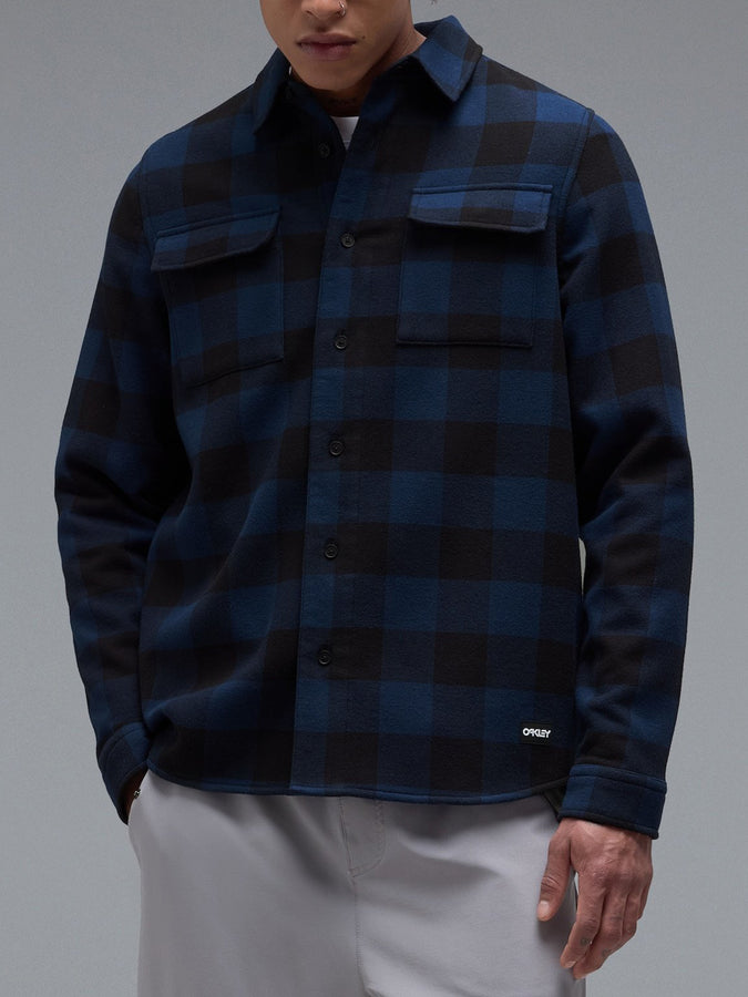 Oakley Bear Cozy Flannel Long Sleeve Buttondown Shirt fall 2026 | ABYSS/PITCH BLACK CHECK (9I8)