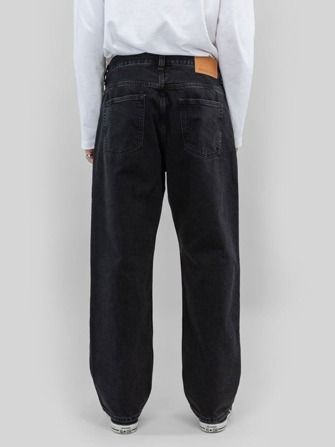 Beyond Medals Loose Jeans Spring 2026 | BLACK