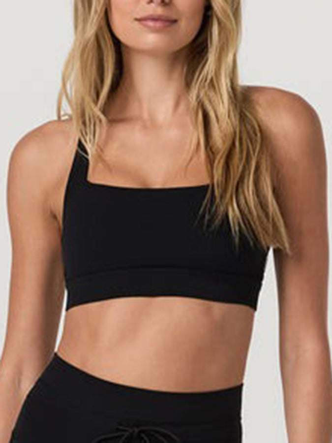 Vuori AllTheFeels Linework Tank Top Fall 2026 | BLACK (BLK)