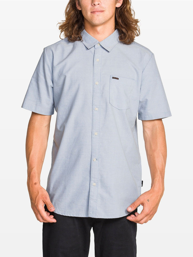 Volcom Everett Oxford II Short Sleeve Buttondown Shirt Summer 2026 | WRECKED INDIGO (WRC)