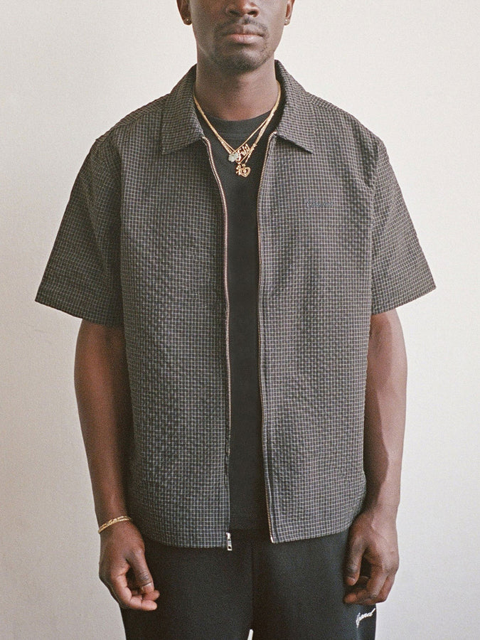 Grand Seersucker Short Sleeve Buttondown Shirt Spring 2026 | BLACK