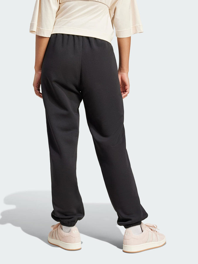 Adidas Essentials Loose Fleece Black Jogger Pants Holiday 2025 | BLACK