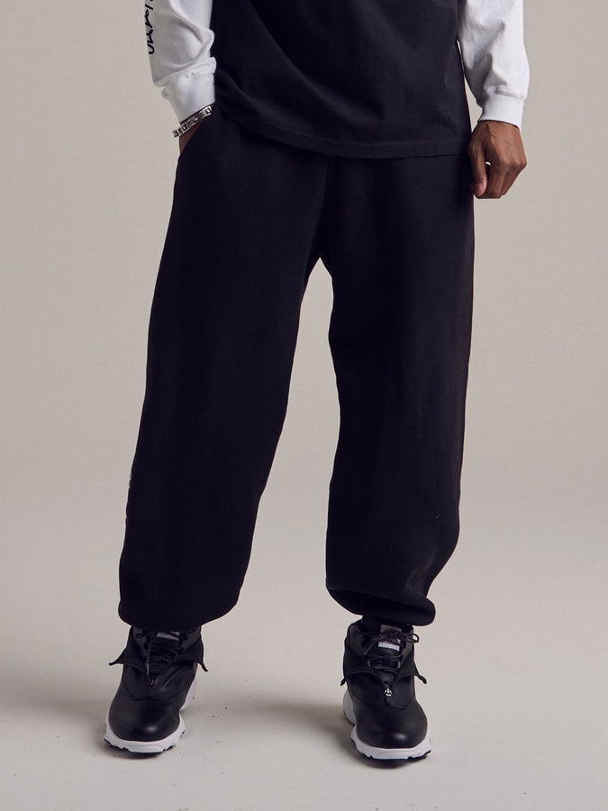 Malbon Clubhouse Sweatpants Holiday 2026 | BLACK