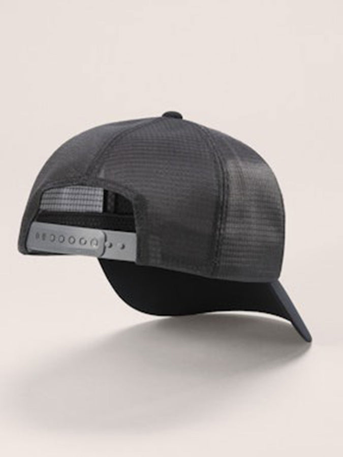 Arcteryx Bird Word Trucker Hat | BLACK/CLOUD