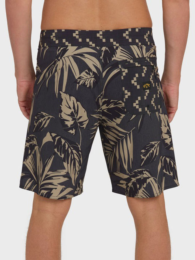 Billabong Good Times Pro 17'' Boardshorts Summer 2026 | BLACK (BLK)