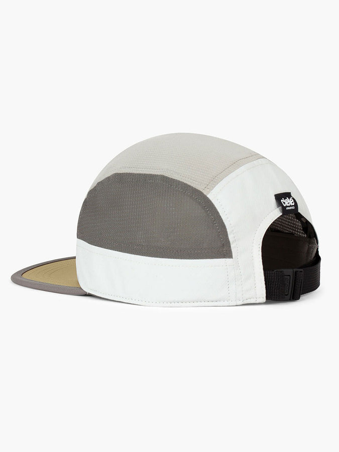 Ciele Gocap Field Iconic Bar Light Grey/Shadow Strapback Hat | LIGHT GREY/SHADOW