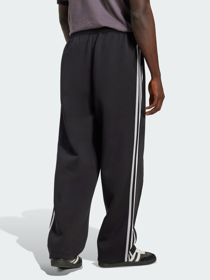 Adidas Adicolor Spacer Baggy Track Black Pants Holiday 2025 | BLACK