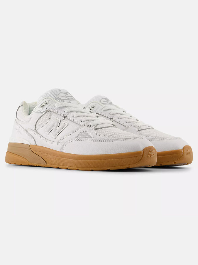 Nb Numeric 933 Reynolds White/Gum Shoes Spring 2026 | WHITE/GUM
