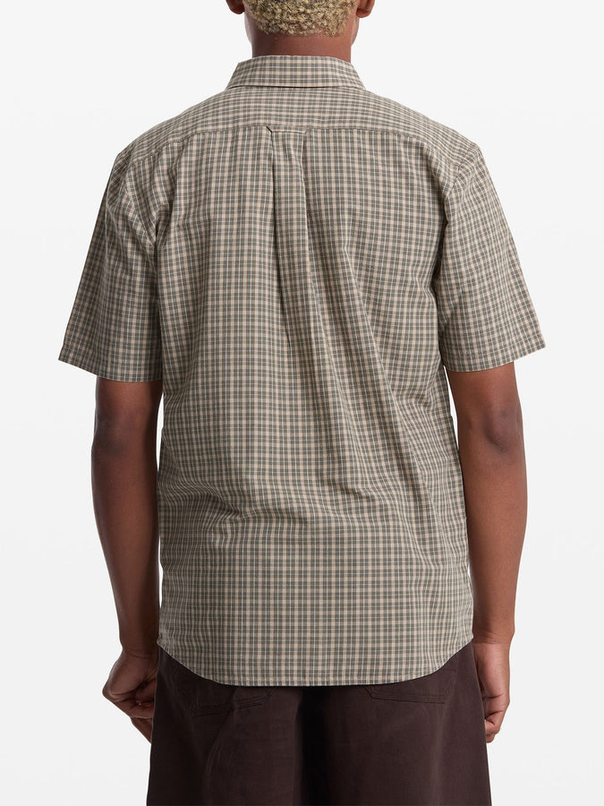 Volcom Brewster Short Sleeve Buttondown Shirt Spring 2026 | DIRTY WHITE (DW7)