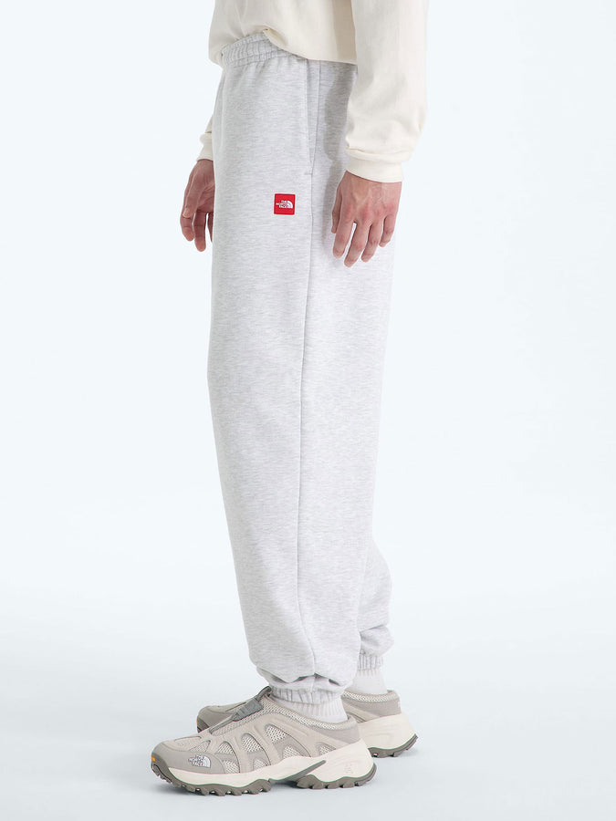 The North Face Tnf Red Box Sweatpants Fall 2026 | TNF CLASSIC GREY HEATHER (E04)