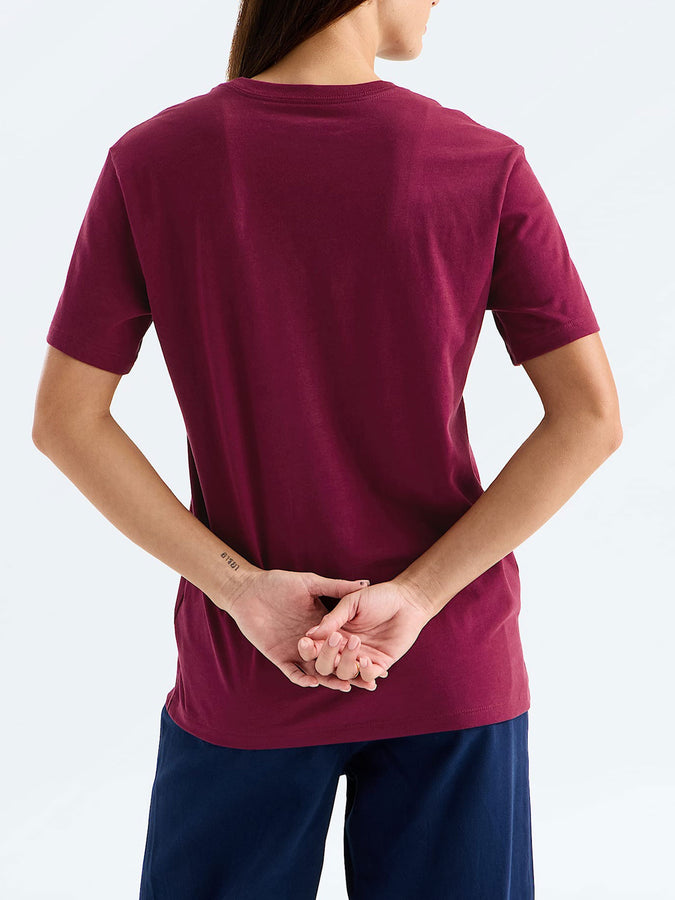The North Face Evolution Simple Dome T-Shirt Fall 2026 | BURGUNDY CRUSH (MVO)