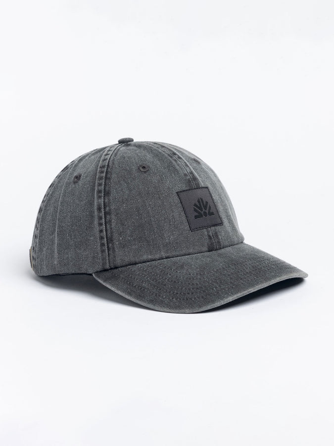 Autumn Washed 6 Panel Strapback Hat Summer 2026 | BLACK