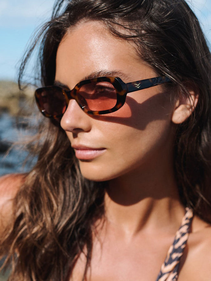 I-Sea Del Rey Sunglasses | TORT/PEACH
