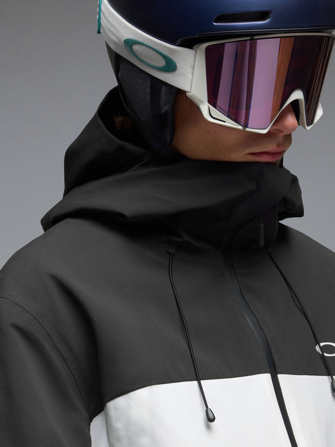 Oakley Timberline 2027 | PITCH BLACK/WHITE (04Q)