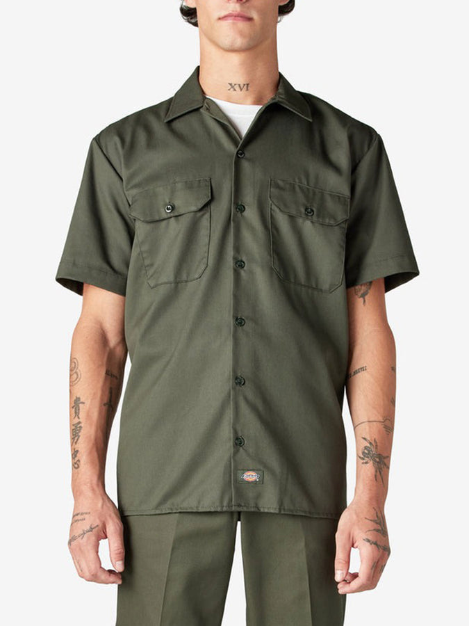 Dickies Work Short Sleeve Buttondown Shirt Spring 2026 | OLIVE GREEN (0OG)