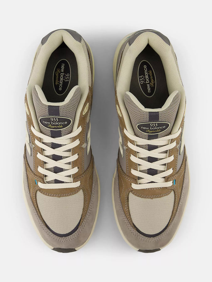 NB Numeric 933 Reynolds Sea Salt/Brown Shoes Fall 2026 | SEA SALT/BROWN