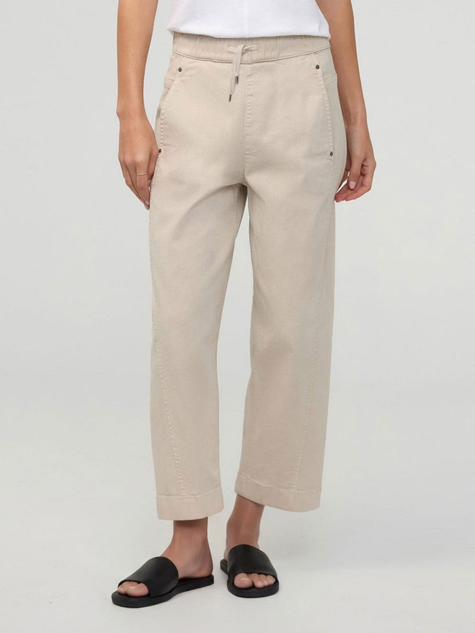 Duer Flextwill Barrell Pull On Pants Spring 2026 | SANDSTONE (SSN)