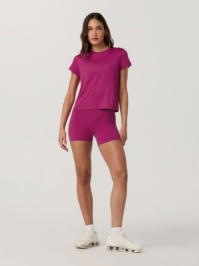 Vuori Energy Classic T-Shirt Fall 2026 | DRAGONFRUIT (DGF)