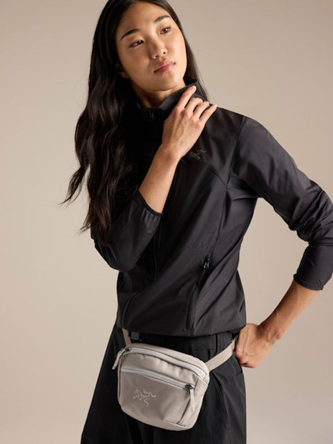 Arcteryx Mantis 1 Waist Accessory Bag | RUNE/SEA SALT