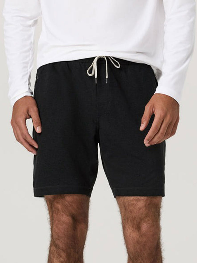 Vuori Ponto Shorts Holiday 2025 | BLACK HEATHER (HBK)