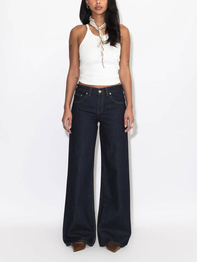 Dr. Denim Rhue Low Wide Stream Rinse Jeans Fall 2026 | STREAM RINSE (K62)