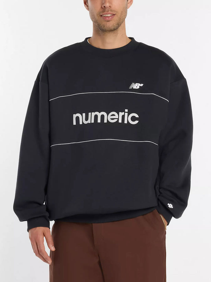 Nb Numeric Team Crewneck Sweatshirt Fall 2026 | BLACK (BK)