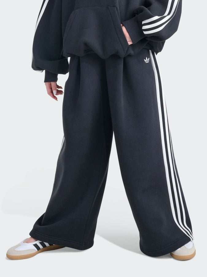 Adidas Pleated Fleece Black Pants Fall 2026 | BLACK