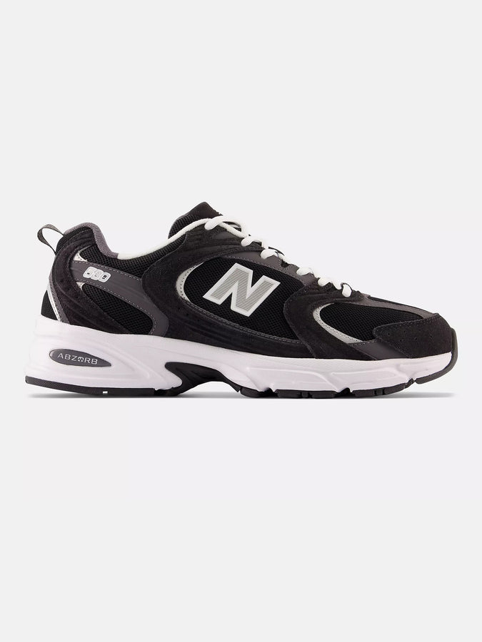 New Balance 530 Black/Magnet/Metallic Silver Shoes Fall 2026 | BLACK/MAGNET/SILVER METALLIC