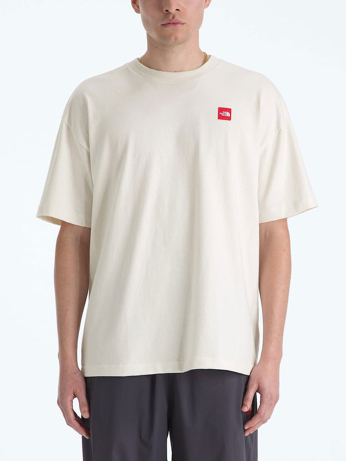 The North Face Tnf Red Box T-Shirt | WHITE DUNE (QLI)
